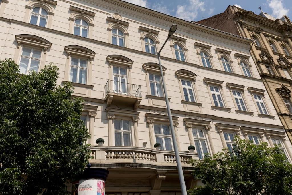 Riverside City Center, 5Th District Budapest Bagian luar foto