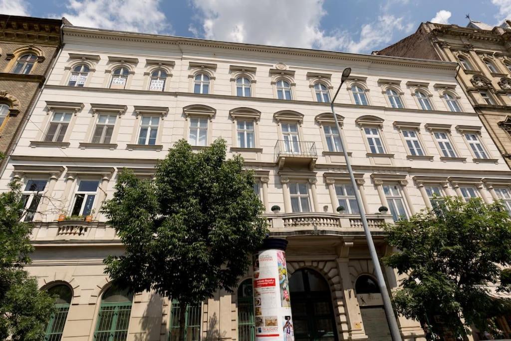 Riverside City Center, 5Th District Budapest Bagian luar foto